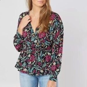 Gimmicks by BKE Buckle Floral Chiffon Faux Wrap Peplum Top Cutout Back Sz S